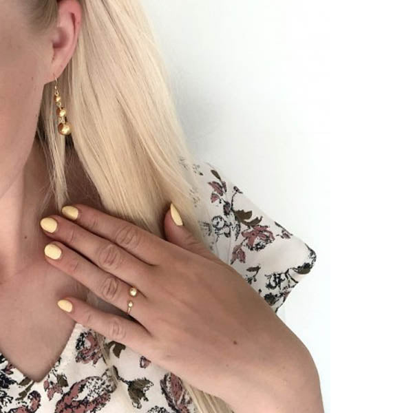 Kugle ring. Forgyldt sterling sølv. Zetta. Everneed